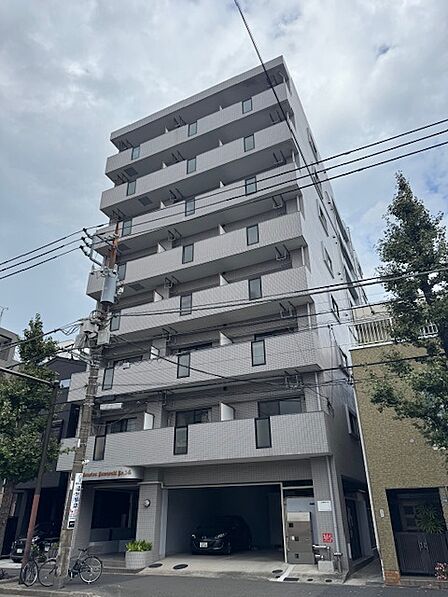 【ライオンズマンション川崎第14】市バス「追分」停まで徒歩2分の立地。JR京浜東北線・南武線・東海道線「川崎駅」までバス乗車12分でのアクセスが可能。毎日の通勤や通学・お出かけにも便利です。