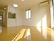 リビング...