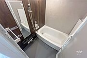 浴室は解放感のある1416タイプ。洗い場が広めとなっているので、ゆとりのある入浴が可能です。