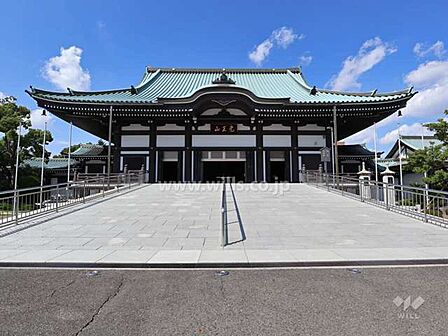 覺王山日泰寺の外観