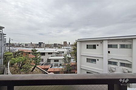 バルコニーからの眺め（南方向）［2026年4月22日撮影］