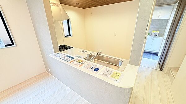 キッチンを拡大表示