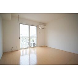 レフィナード 201 2階1Kのリビング/ダイニング