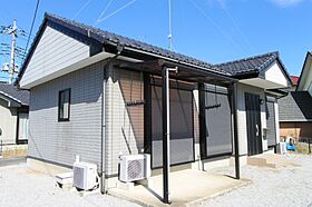 金田方貸家 1 ｜ 栃木県足利市福居町（賃貸一戸建2LDK・--・54.03㎡） その1