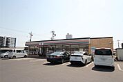 セブンイレブン足利朝倉町店(461m)