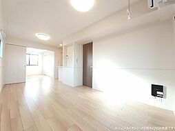 フリッシュ　H 201 2階2LDKのリビング/ダイニング