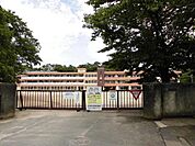 足利市立山辺小学校(1、537m)