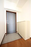 シューズボックス付きの玄関です