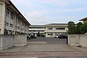 足利市立第二中学校(790m)