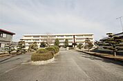 足利市立第三中学校(962m)