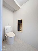 ウォシュレット付きのトイレです