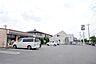 周辺：セブンイレブン足利山川町店(350m)