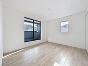 2F　主寝室　7帖　クローゼット付きの洋室で子ども部屋もしっかり確保。