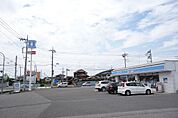ローソン足利八椚町店（293m）
