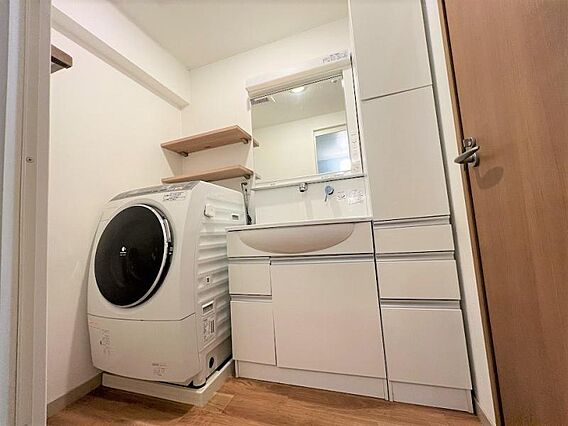 多彩な機能が備...