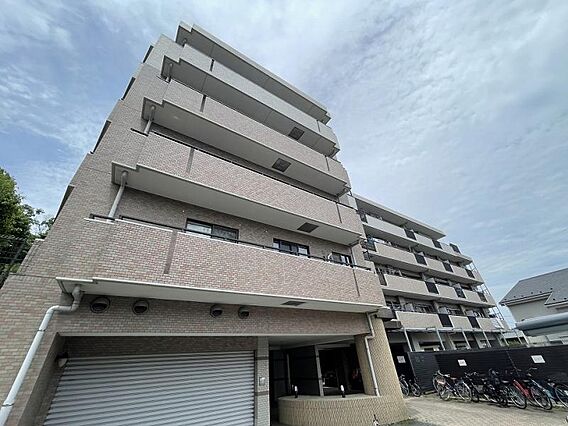 東急東横線「日...