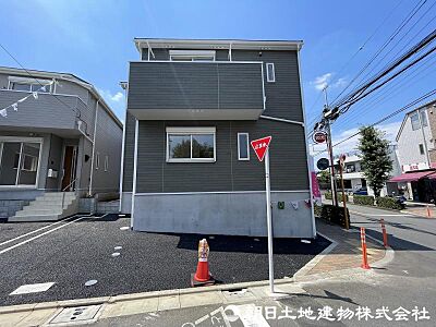 外観：近隣・周辺環境や街並みなど、資料には掲載していない情報が現地にはたくさんあります。