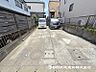 駐車場：駐車スペースも広く停めやすくなっております。日々お使いのお車もストレスなく停められそうです。