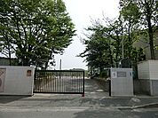 南生田小学校まで約270ｍ