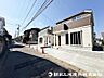 駐車場：閑静な住宅街に位置しており、落ち着いた雰囲気の住環境です。
