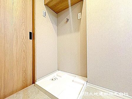 様々なタイプの洗濯機を設置することができます!