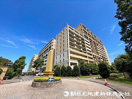 リフォーム済!南側バルコニーで陽当たり・通風・眺望良好です!