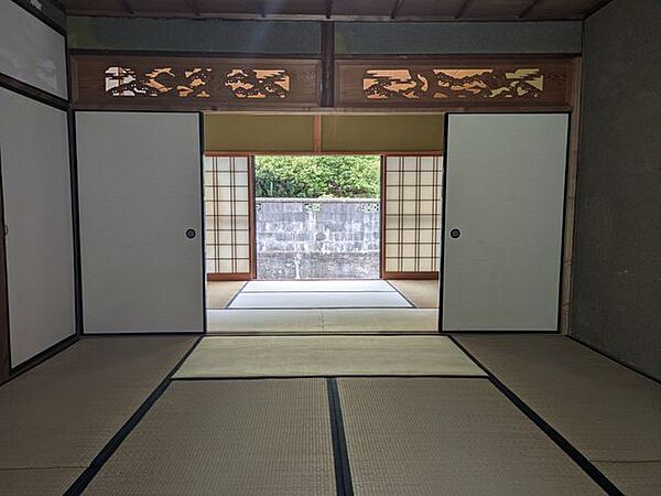 室内を拡大表示