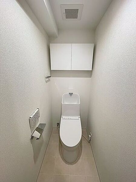 トイレを拡大表示