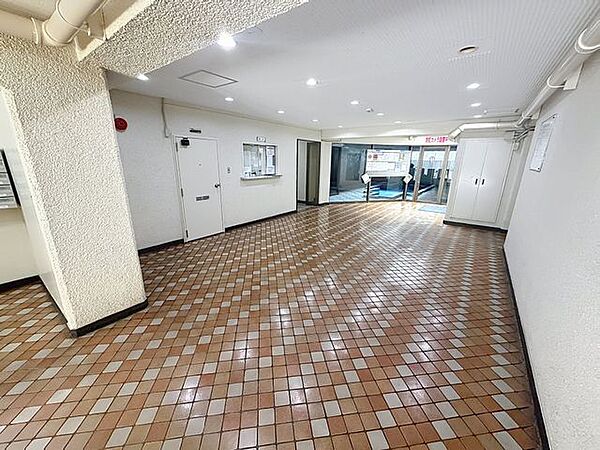 エントランスを拡大表示