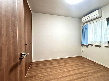 各居室には収納付き!WIC付きのお部屋が2部屋ございます!
