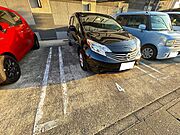 駐車場空き状況に関しましては担当までお問い合わせくださいませ。