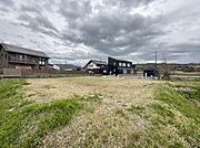 200坪以上の広さがあります！資材置場や駐車場、事業用地など様々な用途に利用が出来ます◎