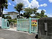 東部中学校まで　800m　徒歩約10分●春日井市の中心部にあり、市内で最初に建設されました。住宅街にありますが、自然豊かな環境です。校訓「最善を尽くせ」