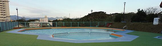 屋外プール