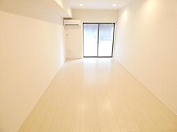 リブリ・エフ・エヌ 2階1Kのリビング/ダイニング