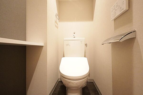トイレを拡大表示
