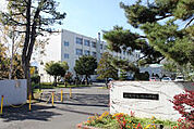 札幌市立旭小学校 1017m