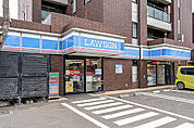 ローソン札幌南14条西店 817m