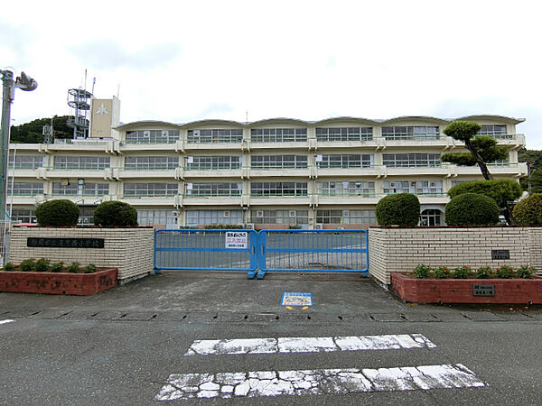 画像13:小学校「静岡市立蒲原西小学校まで744m」