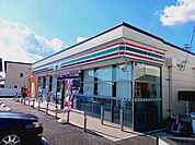 コンビニ「セブンイレブン富士入山瀬店まで614m」