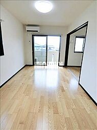 Ｃｏｕｒｔ　ＳｈａｎｇｒｉーＬａ