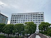 役所「富士市役所まで5853m」