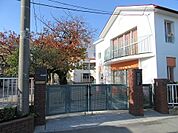 幼稚園、保育園「富士ふたばこども園まで780m」