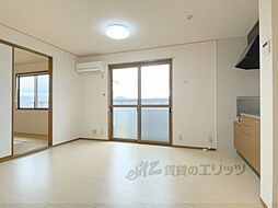 JR東海道・山陽本線 南彦根駅 徒歩17分の賃貸アパート 2階2LDKのリビング/ダイニング