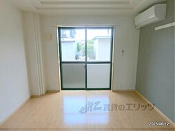 メゾン・ラヴィアンローズII 1階1Kのリビング/ダイニング