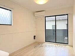 アイプレイス彦根I 1階1LDKのリビング/ダイニング