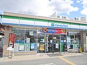 ファミリーマート　米原駅西店まで250メートル