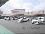 平和堂　あどがわ店まで970メートル