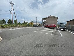 4 / 4