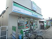 ファミリーマート　近江八幡駅前店まで450メートル